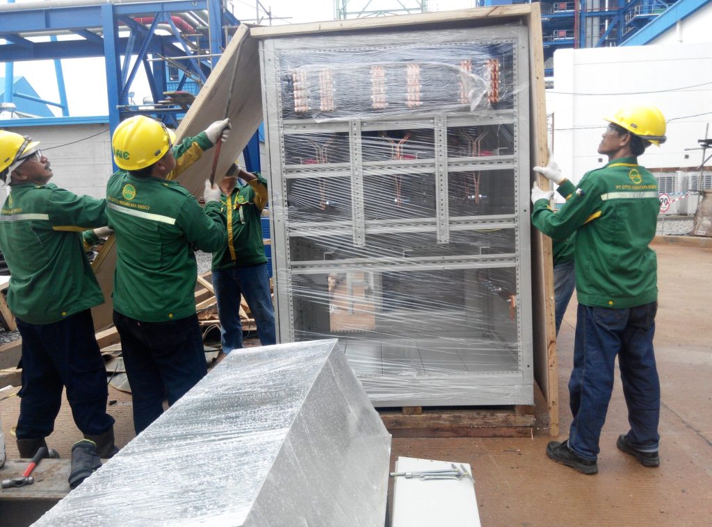 Fabrication & Installation Busbar Panel 15.000 A