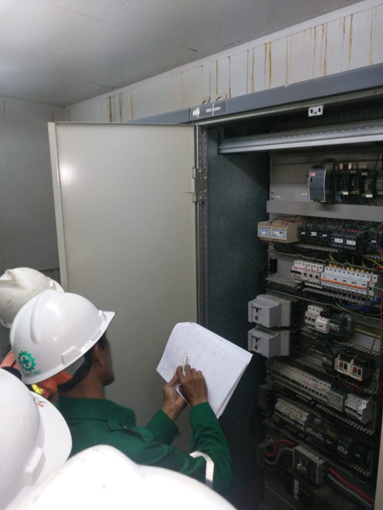 Installation Capacitor Bank 6.6 kV
